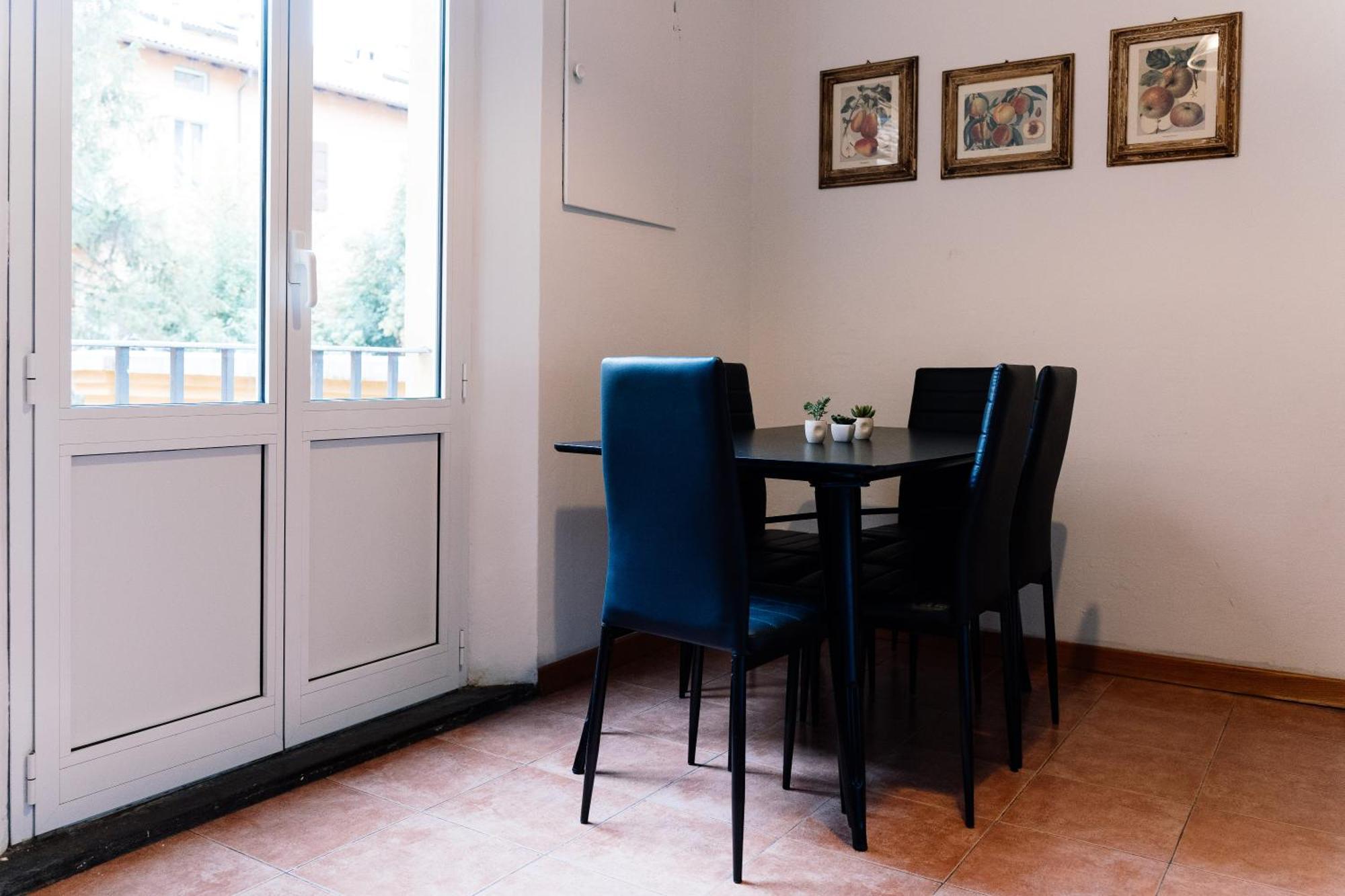 Indipendenza Mansion City Centre Болонья Екстер'єр фото